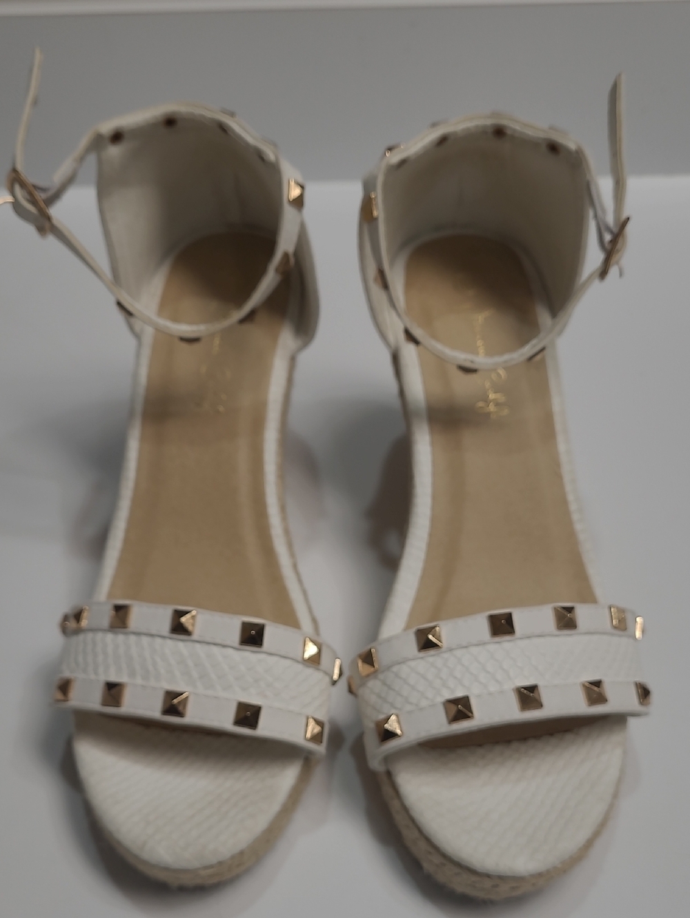 Jessica Carlyle White Studded Ankle-Strap Espadrille Wedge Sandals - Size 10
